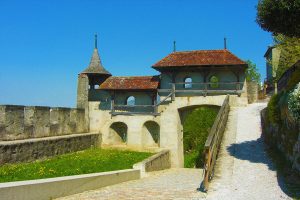 Gruyeres castle with Keytours